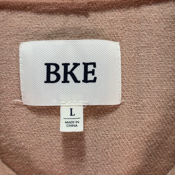 BKE Women's Hooded Shirt Jacket Pink Aztec Sleeve Frayed Hem Boho Sz L - Picture 2 of 11